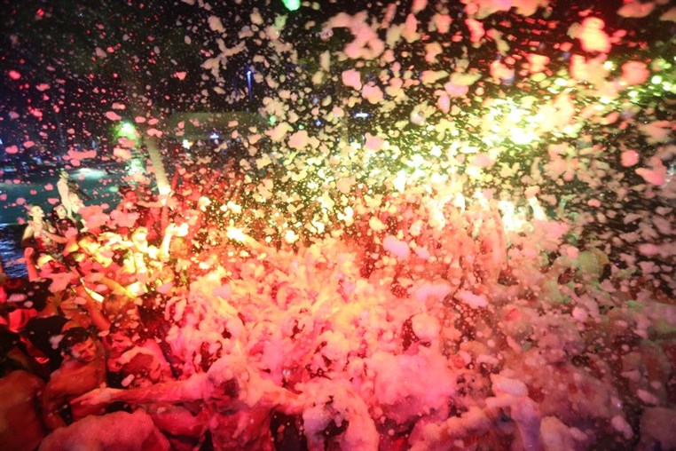Lebanon Largest FOAM Party 3 (3)